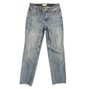We The Free Curvy Medium Wash Jeans in Blue Size 27 Denim Zip Fly Distressed Hem